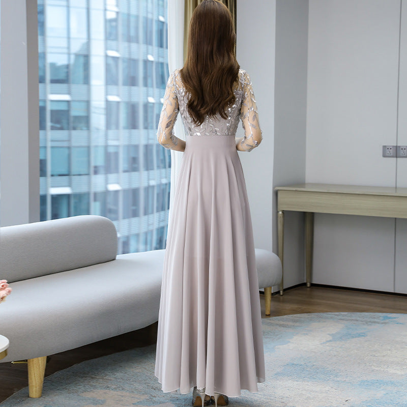 Aaliyah - Elegant Hvid Chiffon Kjole til Fest grå