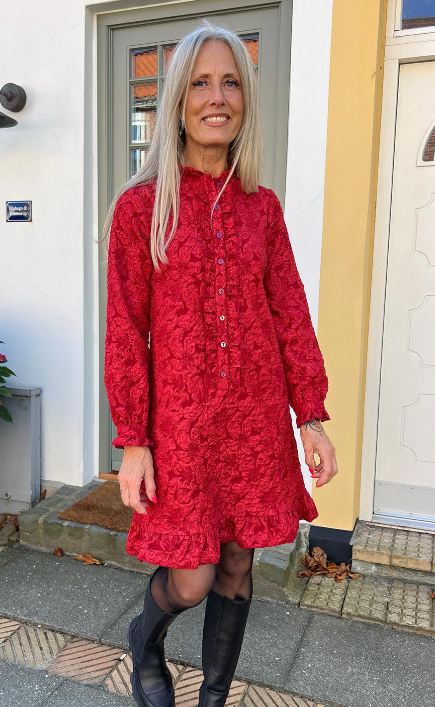 Hanna - INA Copenhagen Kjole Elegant Feminin Stil Rød