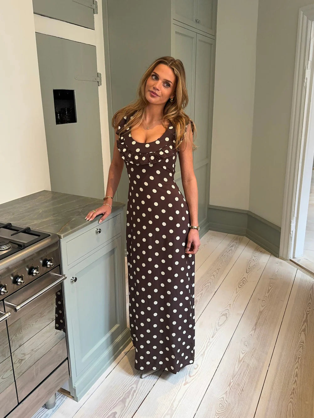 Karen - Luna Kjole med Polkaprikker Elegant Stil Brun/gul