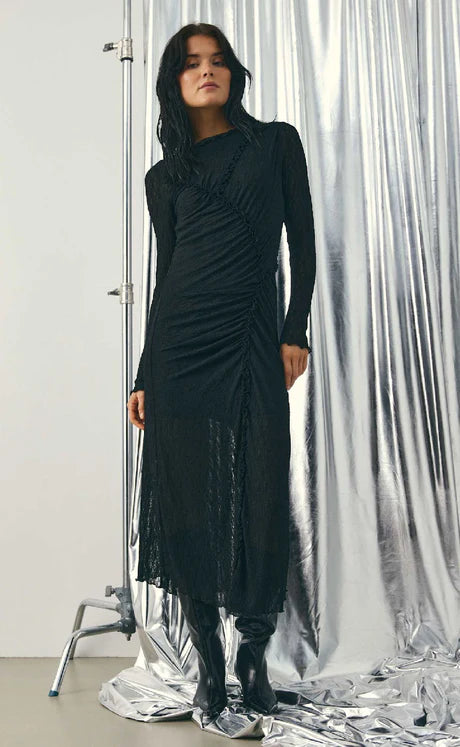 Felicia - Noella Kjole Elegant Feminint Design Sort